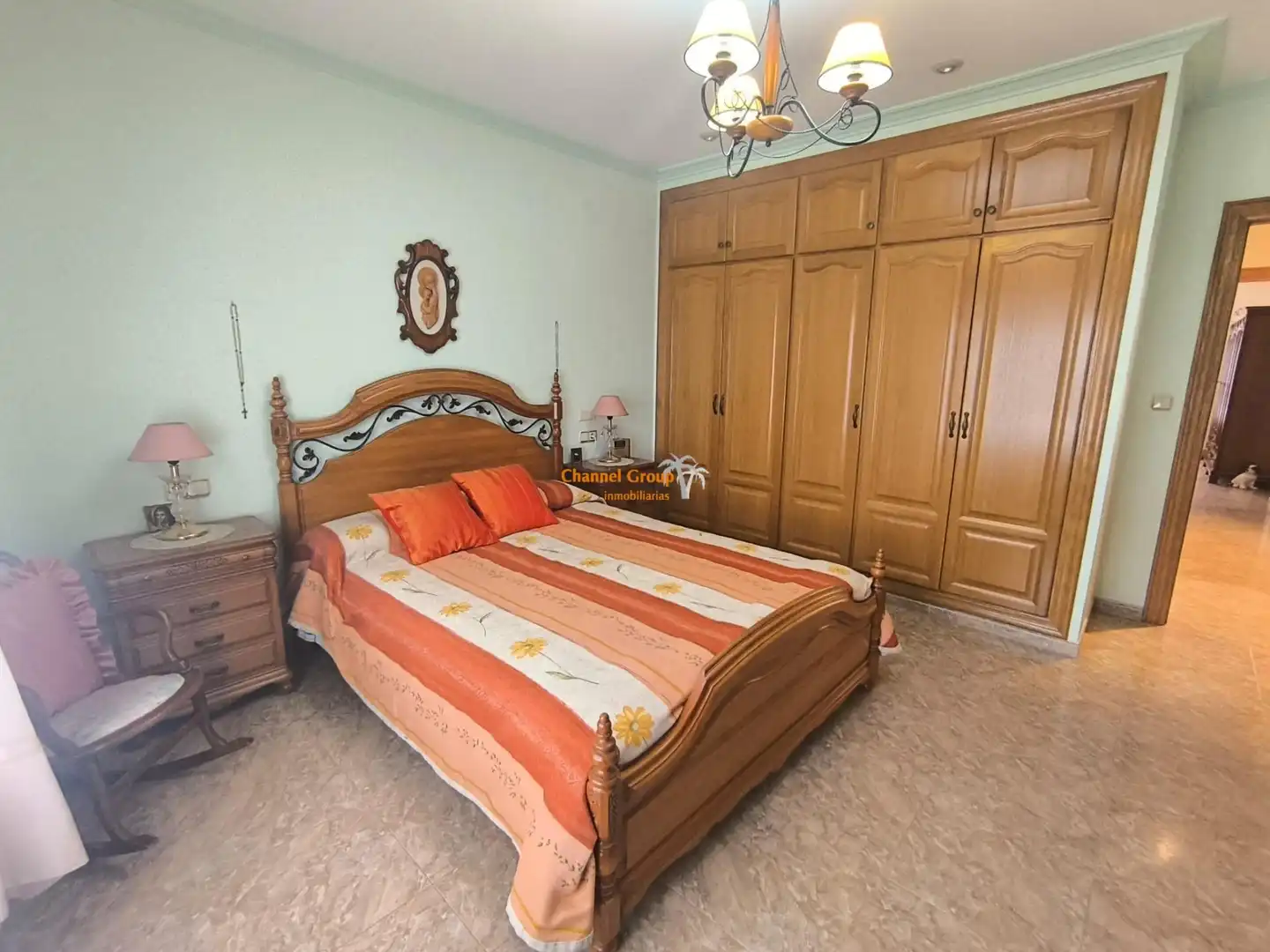 Habitación de Casa o chalet en venta en Elche / Elx con Aire acondicionado, Jardín privado y Balcón