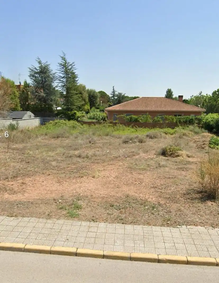 Residential land for sale in Sesoliveres - Pla de la Massa