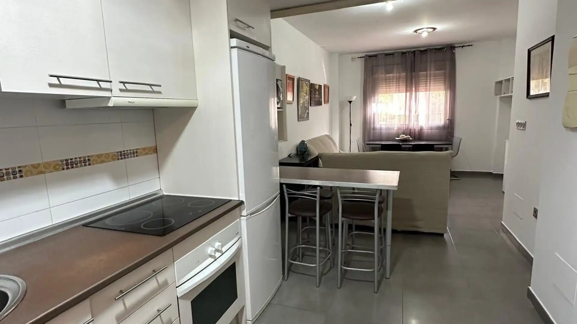 Cuina de Pis en venda en Alhama de Murcia amb Aire condicionat, Calefacció i Jardí privat