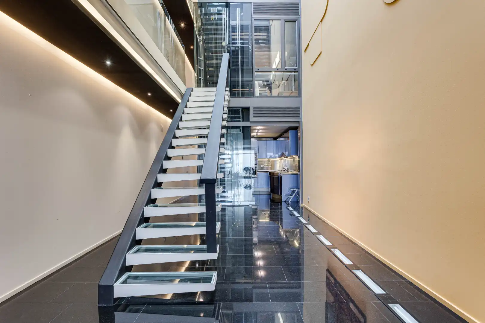 Casa adosada en venta en Barcelona con Aire acondicionado, Calefacción y Jardín privado