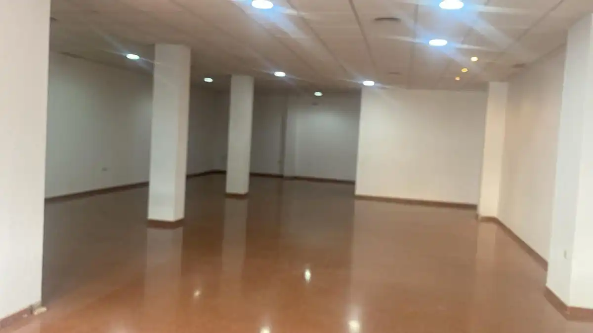 Local comercial en alquiler en Almendralejo