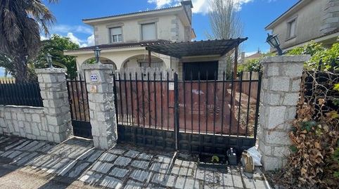 Foto 2 de Casa o xalet en venda a Calle Mercurio, Camarena, Toledo