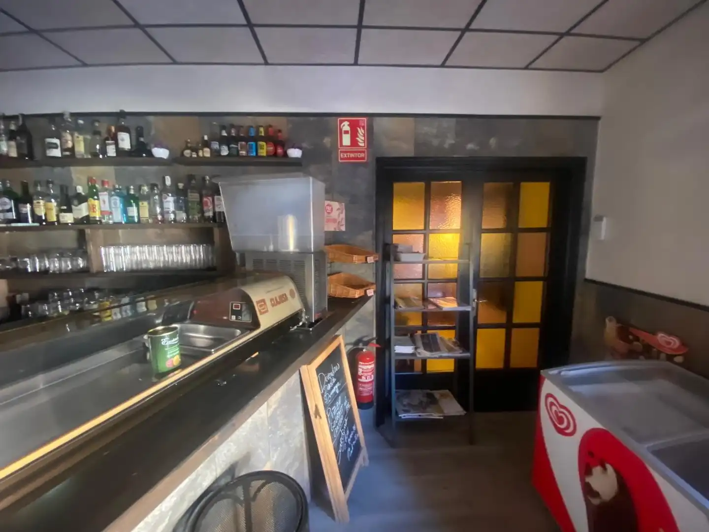 Locale commerciale in cessione a Sant Pere Pescador, imagen 2