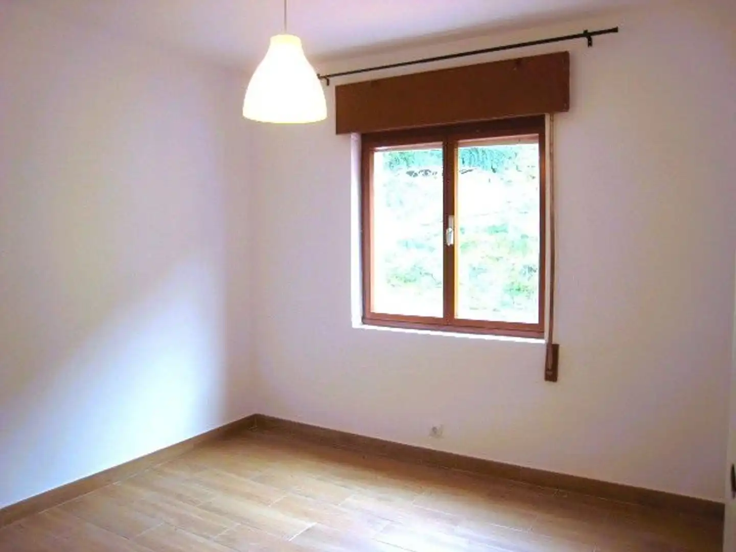 Schlafzimmer von Wohnung zum Verkauf in Belmonte de Miranda mit Heizung, Terrasse und Schwimmbad