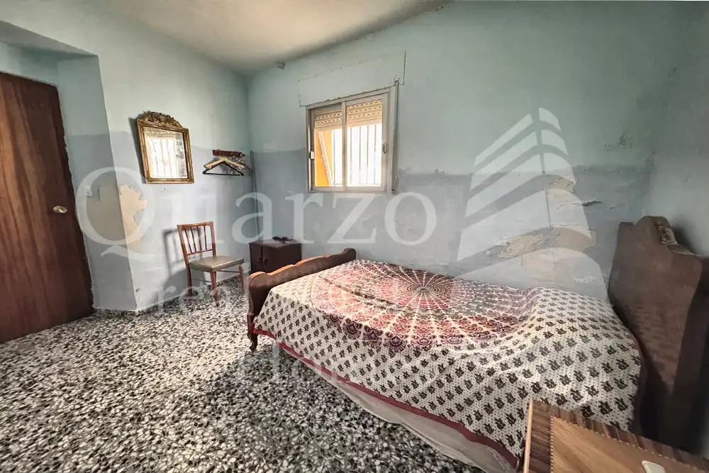 Habitación de Casa o chalet en venta en Millares con Calefacción, Terraza y Trastero