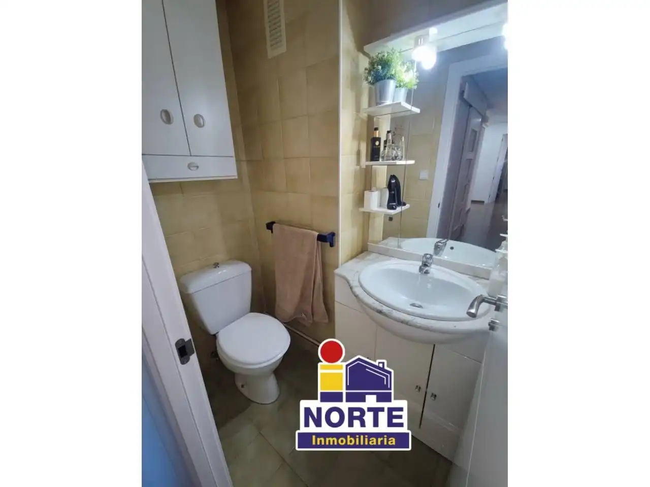 Flat with terrace to rent in Zona Nord, imagen 13