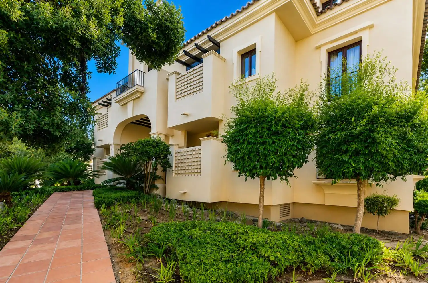 Apartments for rent in Sotogrande Alto