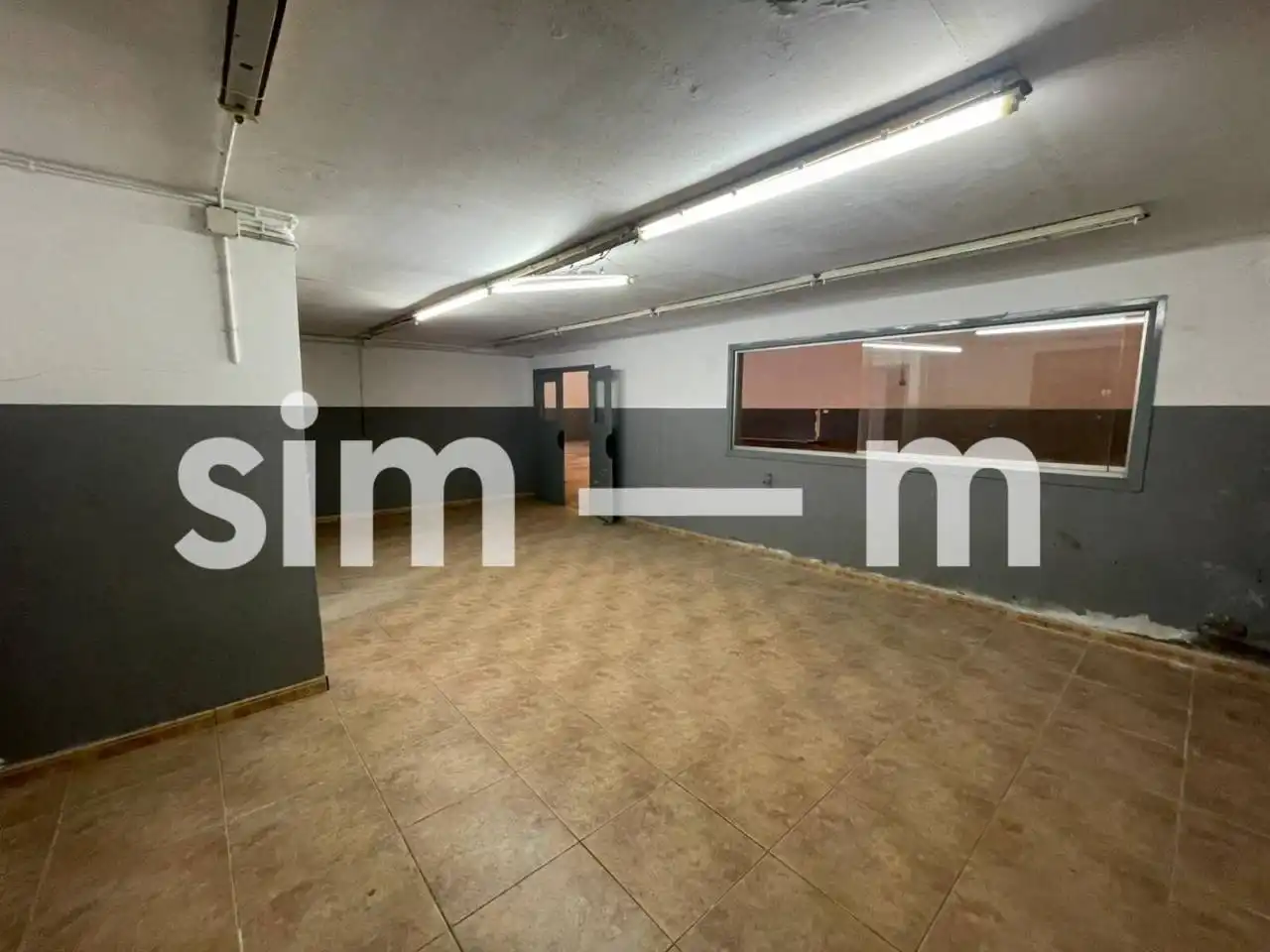 Industrial buildings for rent in Vic