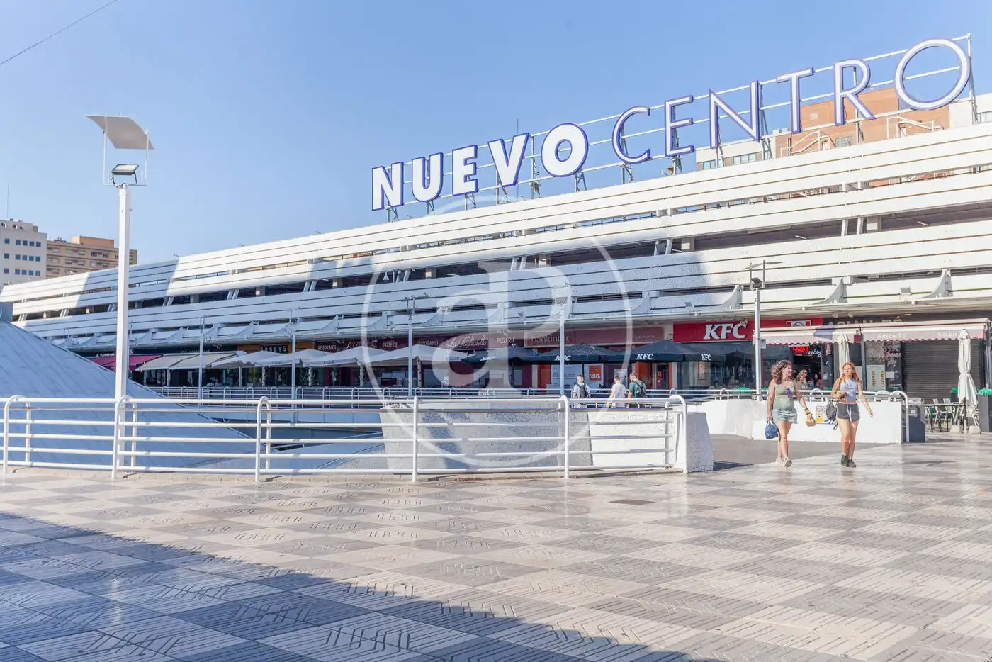Vista exterior de Piso en venta en Valencia con Calefacción