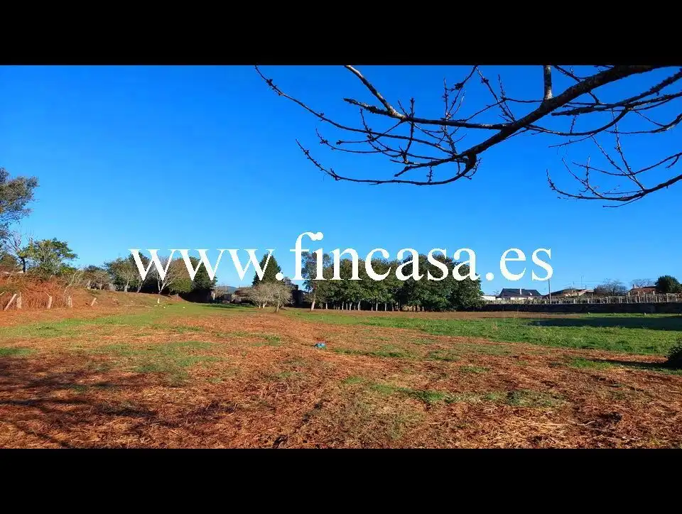 Terreny residencial en venda a Tomiño