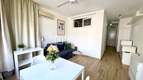 Foto 2 de Piso de alquiler en Manantiales - Estación de Autobuses, Torremolinos