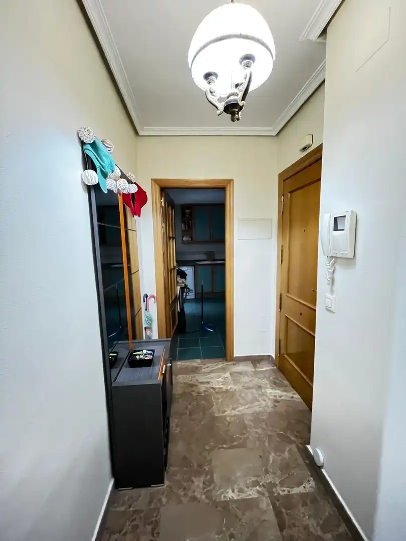 Apartamento en venta en Albacete con Calefacción, Trastero y Balcón