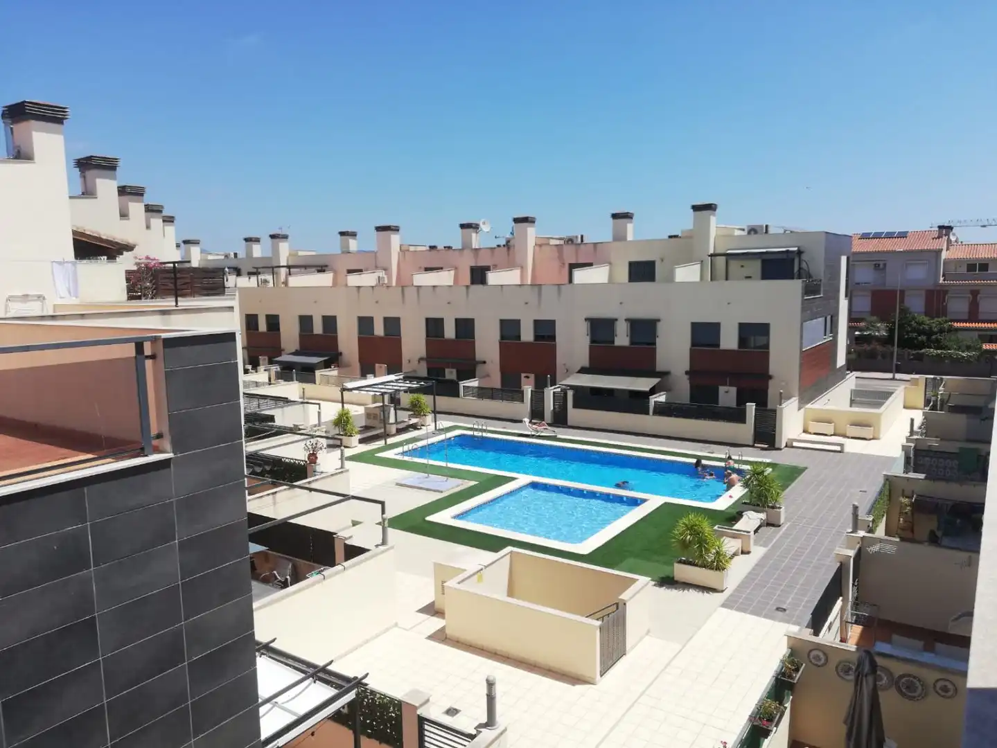 Terrassa de Casa adosada en venda en Castellón de la Plana / Castelló de la Plana amb Aire condicionat, Terrassa i Balcó