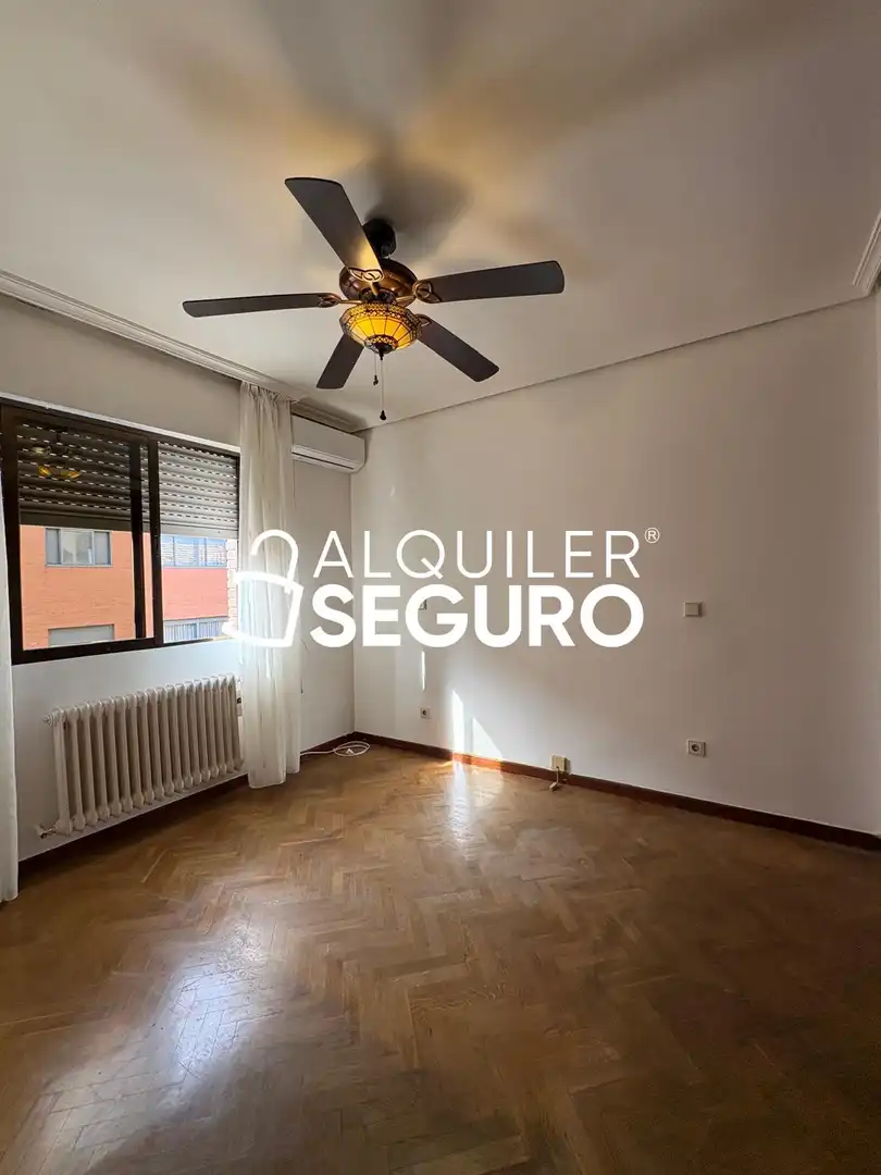 Habitación de Piso de alquiler en Puente de Vallecas
