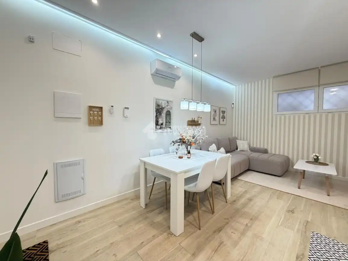 Flat for sale in C. de San Eulogio, imagen 4
