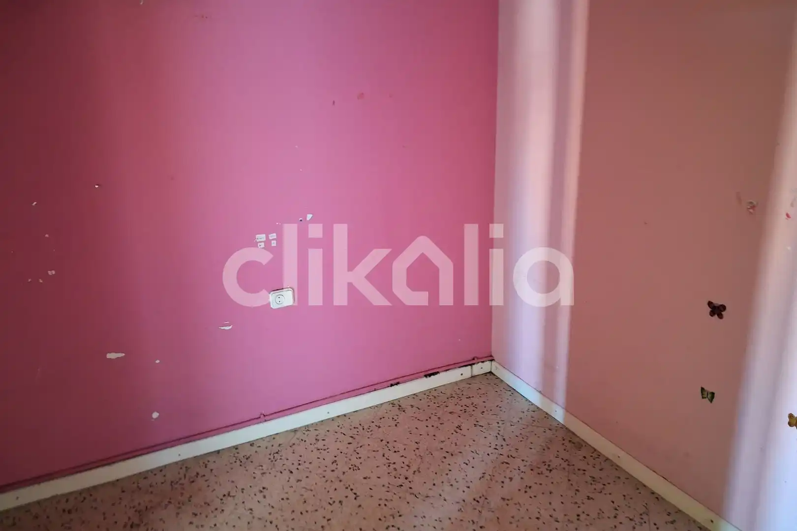 Schlafzimmer von Einfamilien-Reihenhaus zum Verkauf in Sabadell mit Terrasse