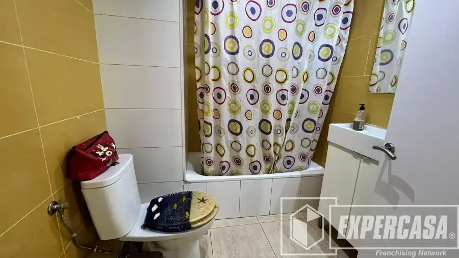 Flat with lift for sale in Quatre Carreres, imagen 6