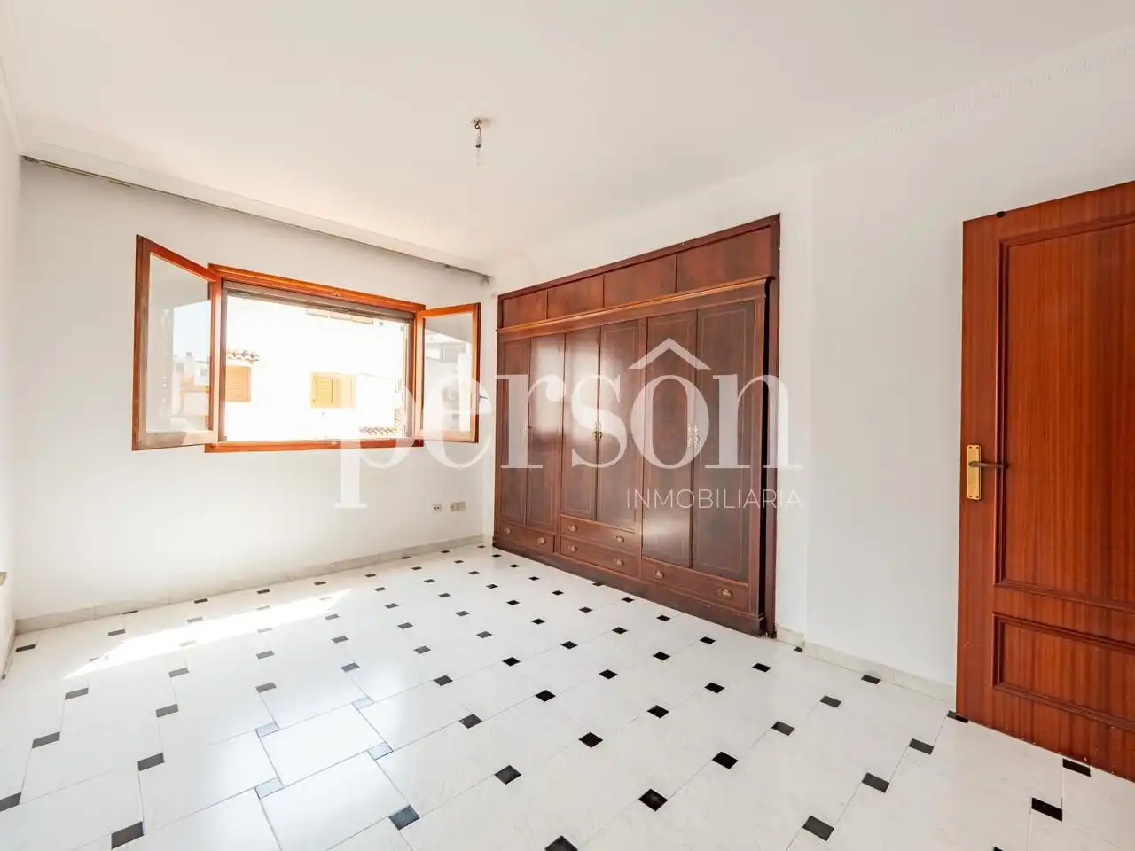 Habitación de Casa o chalet en venta en Valencia con Jardín privado y Terraza