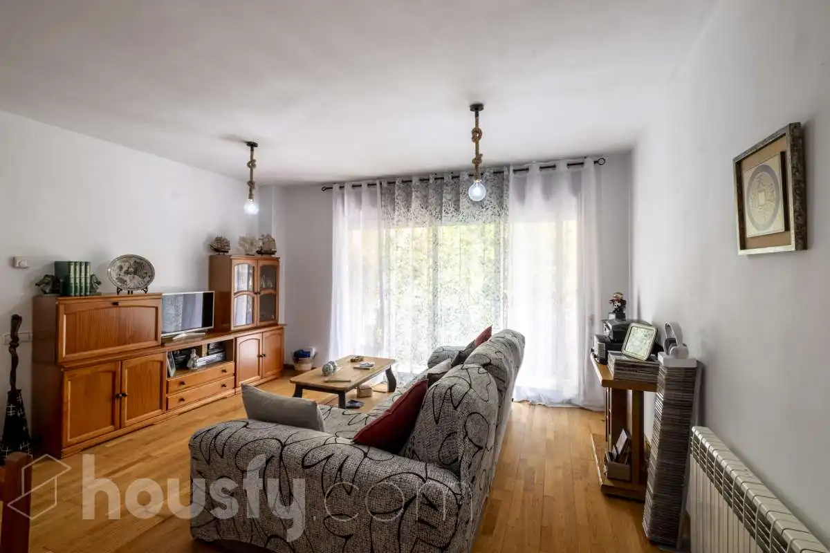 Appartamento con terrazza in vendita a Plaça Maria Manent ., imagen 6