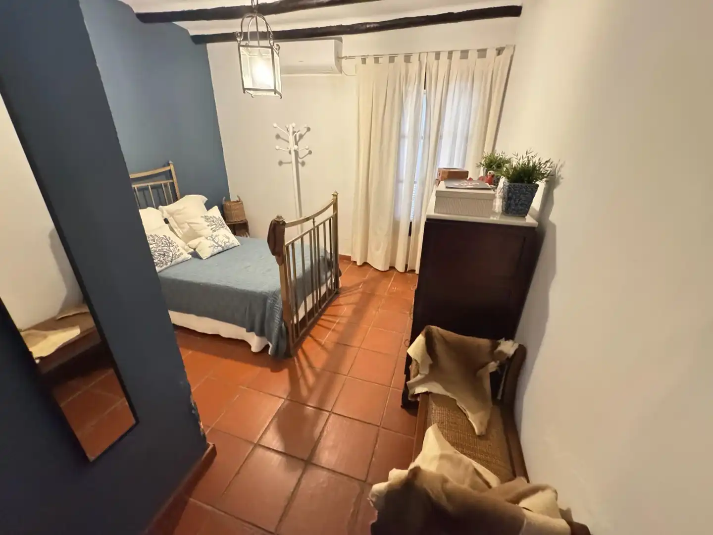 Habitación de Casa o chalet en venta en Dos Hermanas con Aire acondicionado, Jardín privado y Trastero