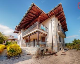 Außenansicht von Haus oder Chalet zum verkauf in Berrioplano / Berriobeiti mit Terrasse