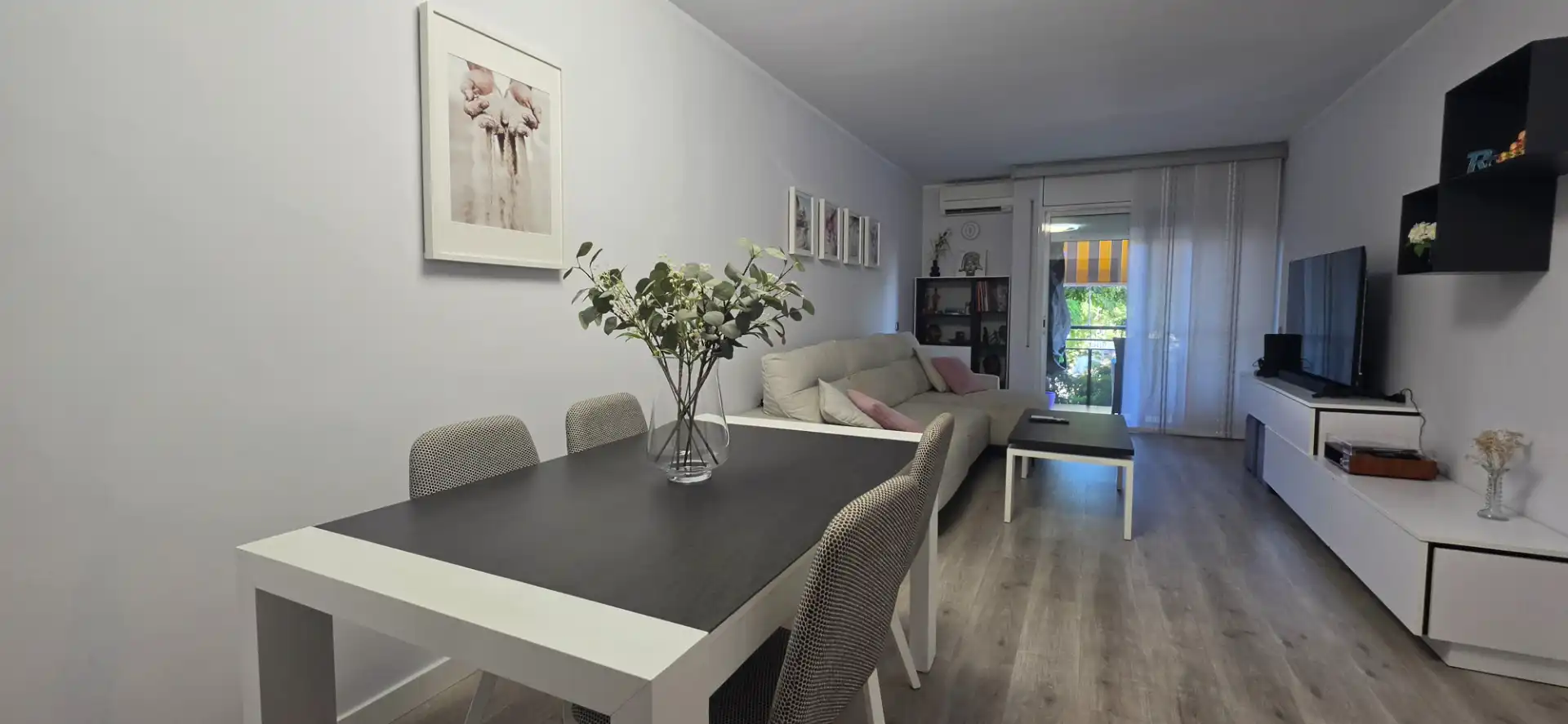 Wohnzimmer von Wohnung zum Verkauf in Sant Adrià de Besòs mit Klimaanlage, Heizung und Parkett