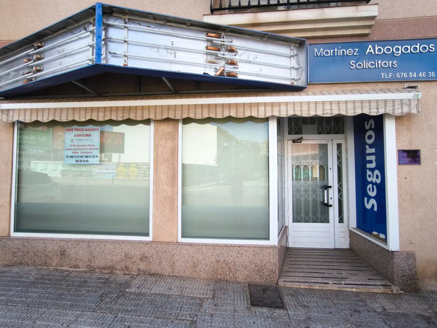 Local comercial de lloguer a Calle del Submarino 2