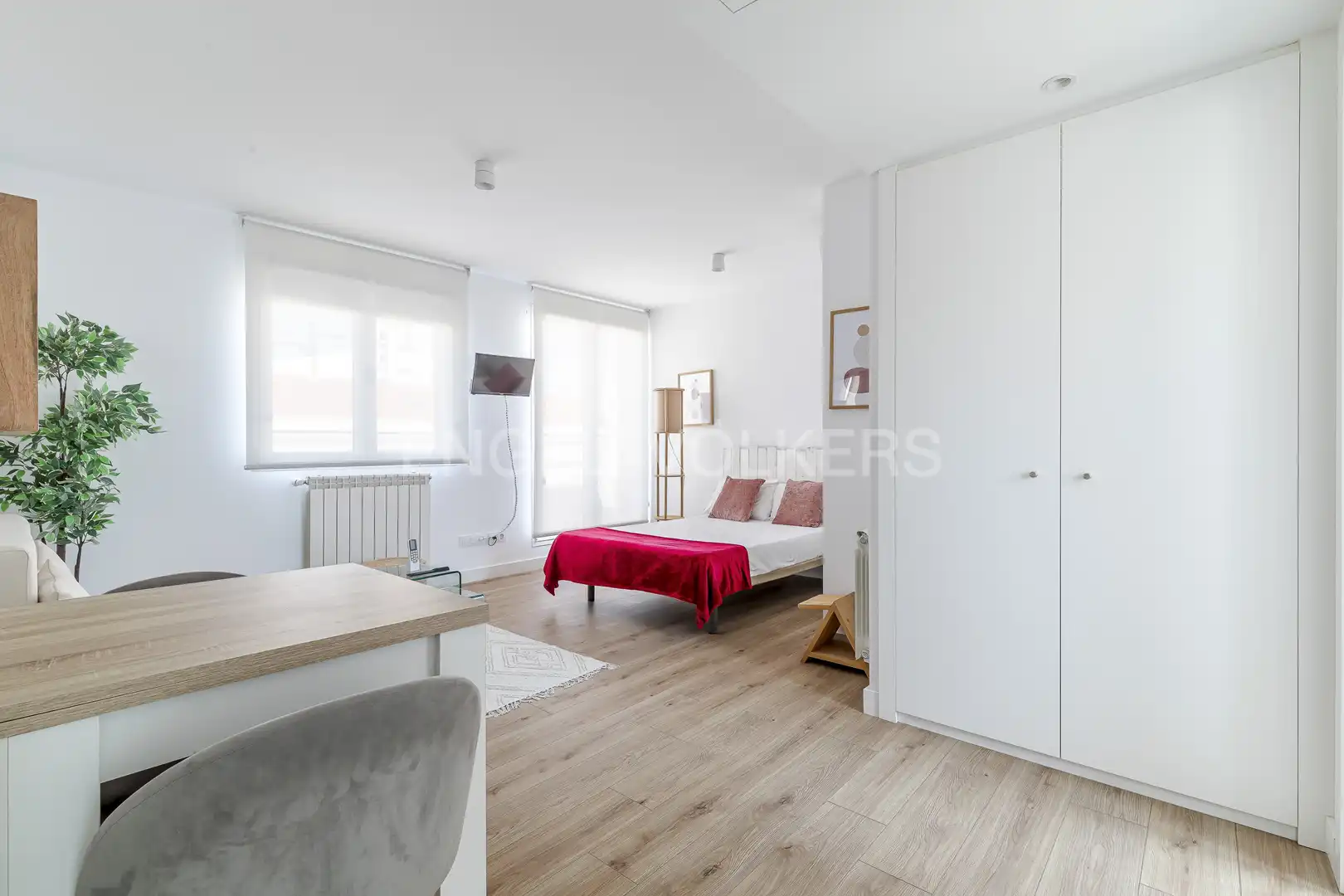 Habitación de Apartamento de alquiler en Madrid con Aire acondicionado, Calefacción y Terraza