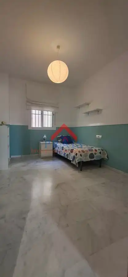 Habitación de Piso en venta en Utrera con Aire acondicionado, Trastero y Amueblado