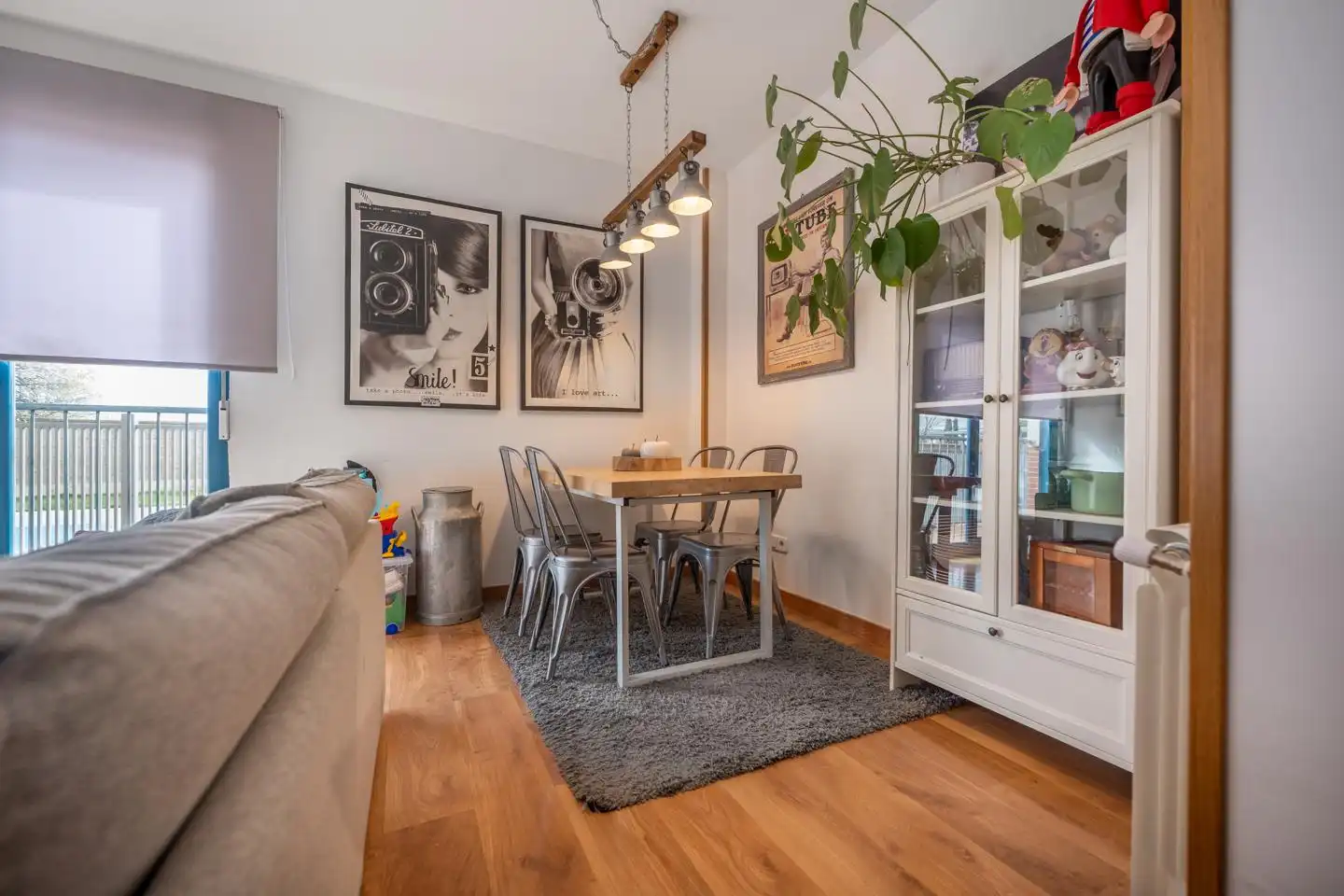 Menjador de Planta baixa en venda en Ávila Capital amb Calefacció, Traster i Piscina comunitària