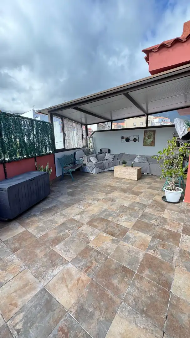 Terrassa de Casa o xalet en venda en Los Realejos amb Terrassa, Moblat i Forn