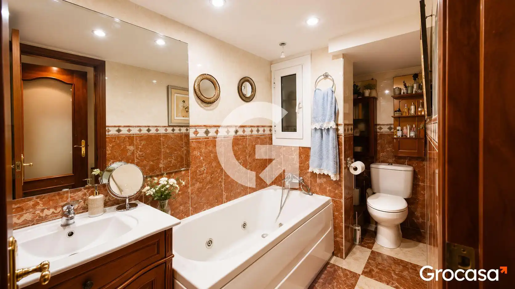 Bathroom of Flat for sale in Barcelona  with Air Conditioner and Heating