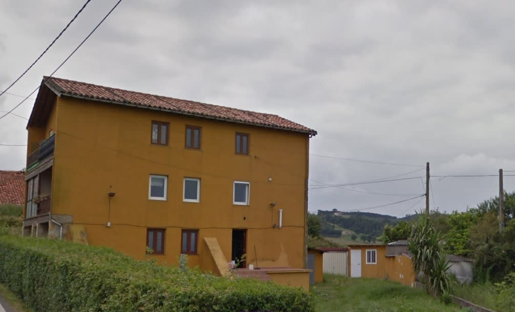 Garage for sale in Galizano
