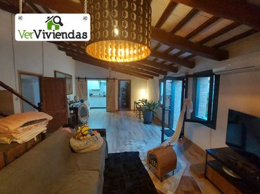 Maison avec balcon à vendre à Carrer de la Creu de Sant Pau 23
