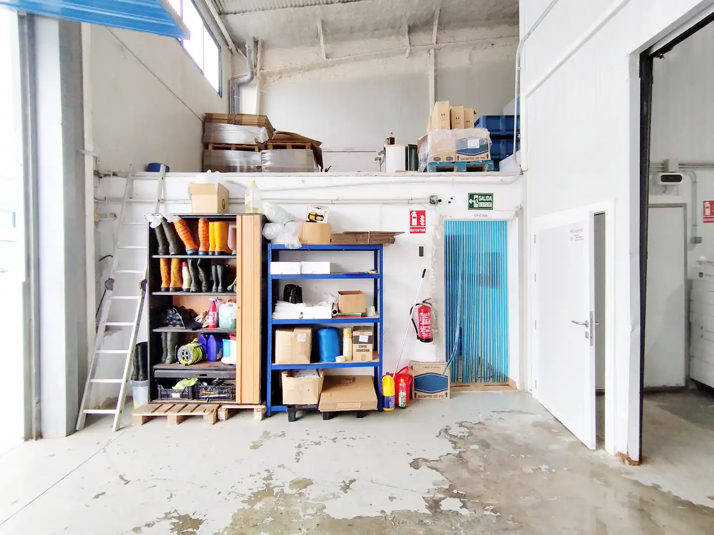 Nave industrial en venta en Vélez-Málaga con Alarma