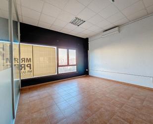 Industrial buildings for sale in Oria
