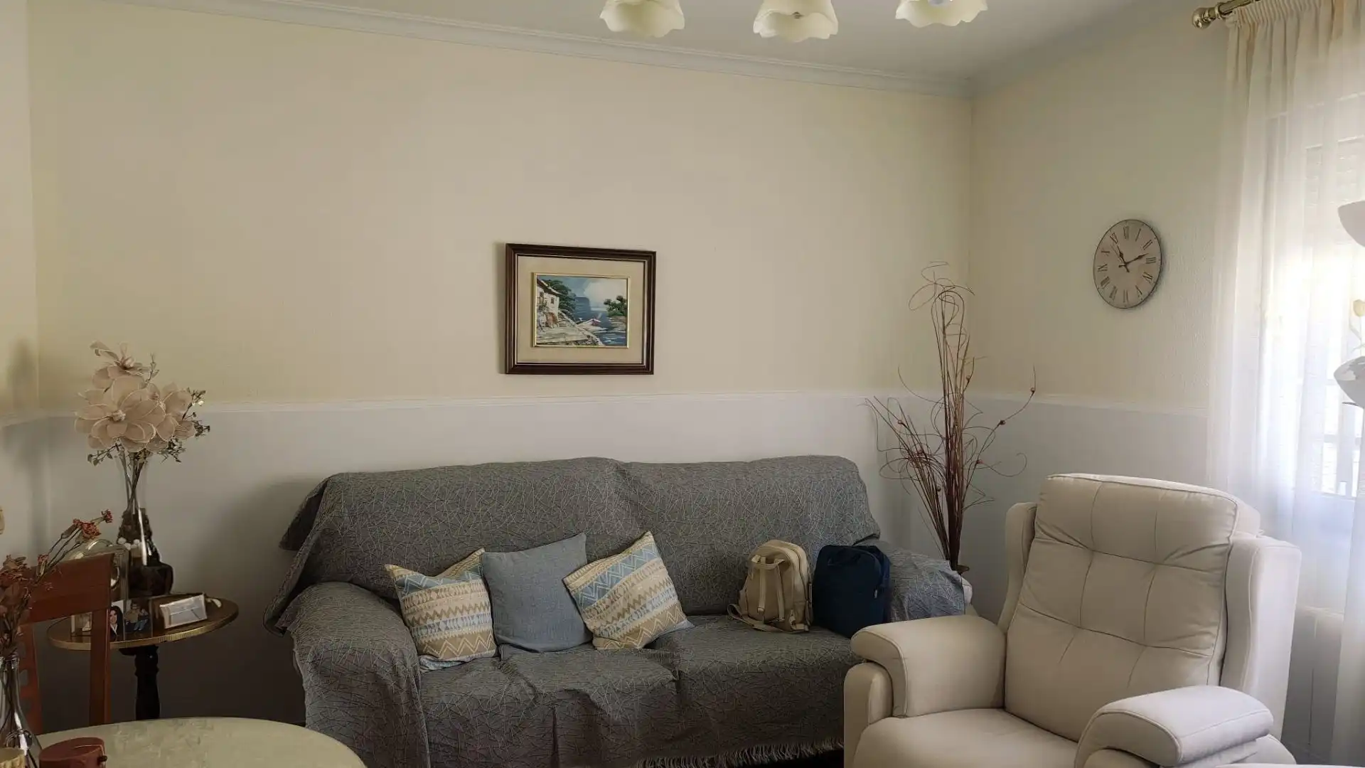 Wohnzimmer von Einfamilien-Reihenhaus zum Verkauf in Argamasilla de Calatrava mit Klimaanlage, Heizung und Abstellraum