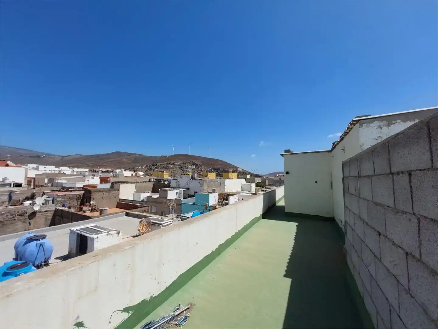 Vista exterior de Pis en venda en Agüimes