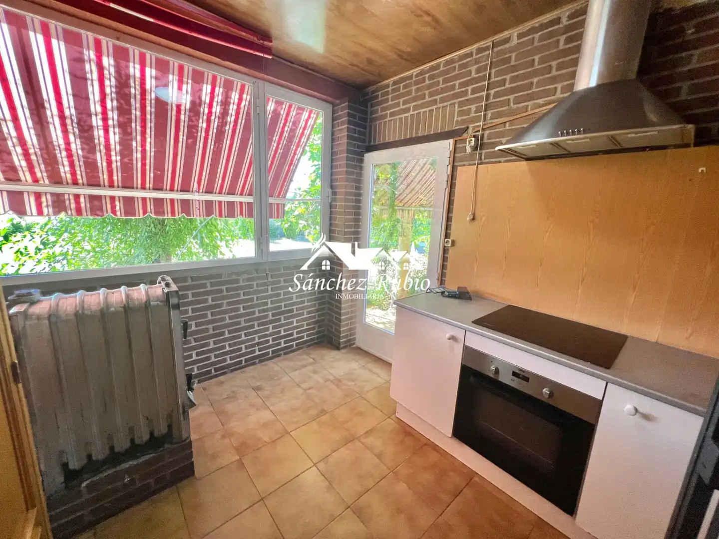 Kitchen of Houses for sale in Galapagar  with Heating, Private garden and Parquet flooring