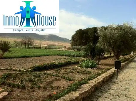Jardín de Finca rústica de alquiler en Tobarra