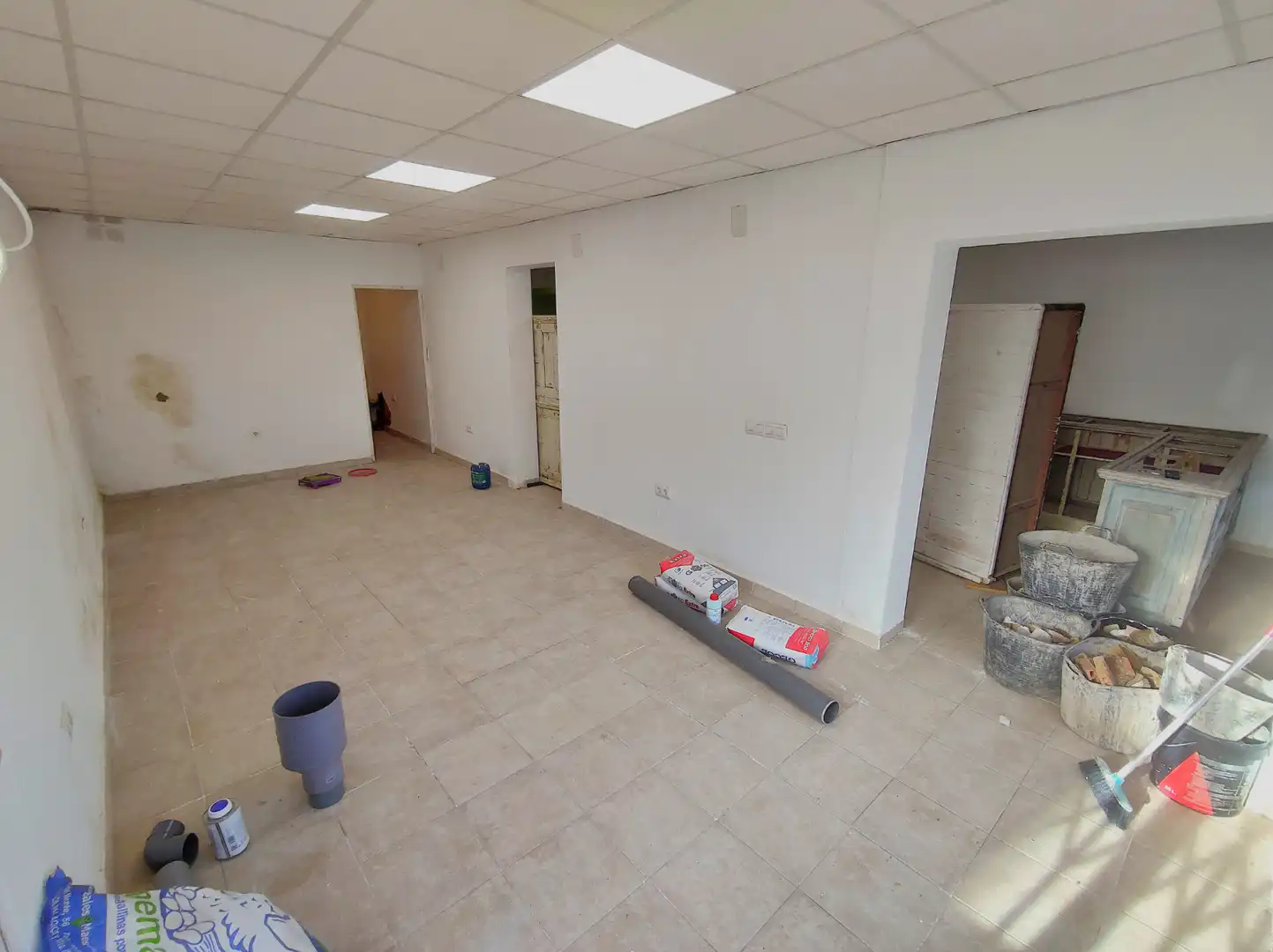 Local comercial de lloguer a Lebrija, imagen 2