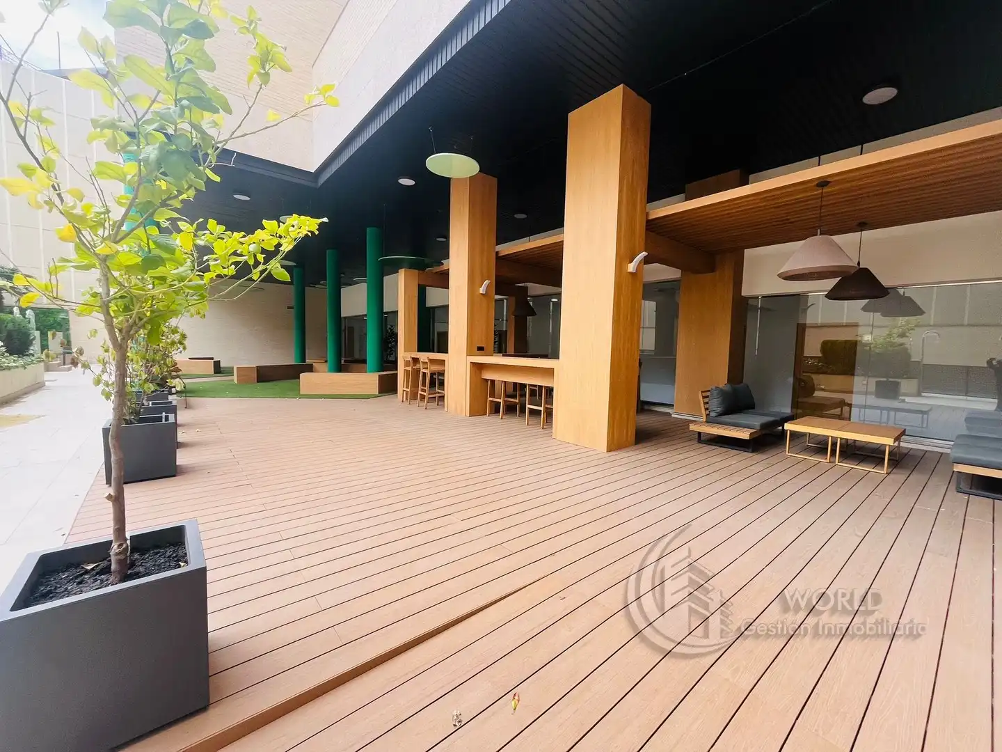 Terraza de Dúplex de alquiler en Madrid con Aire acondicionado, Calefacción y Amueblado