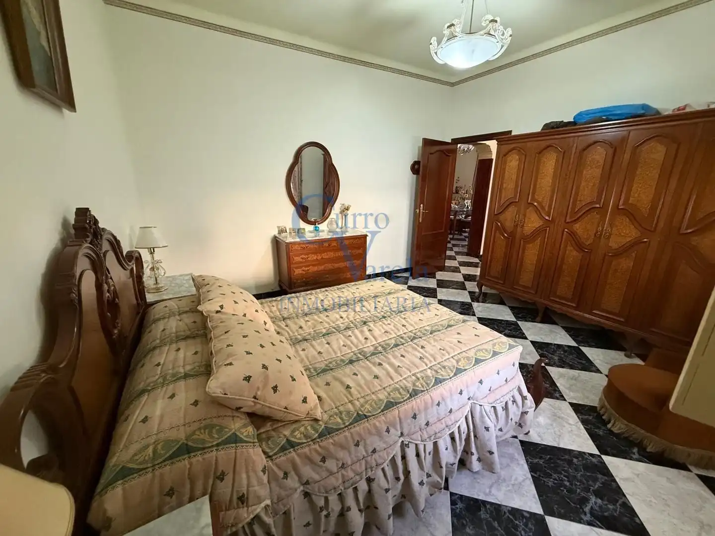 Dormitori de Casa o xalet en venda en Dos Hermanas amb Aire condicionat, Calefacció i Terrassa