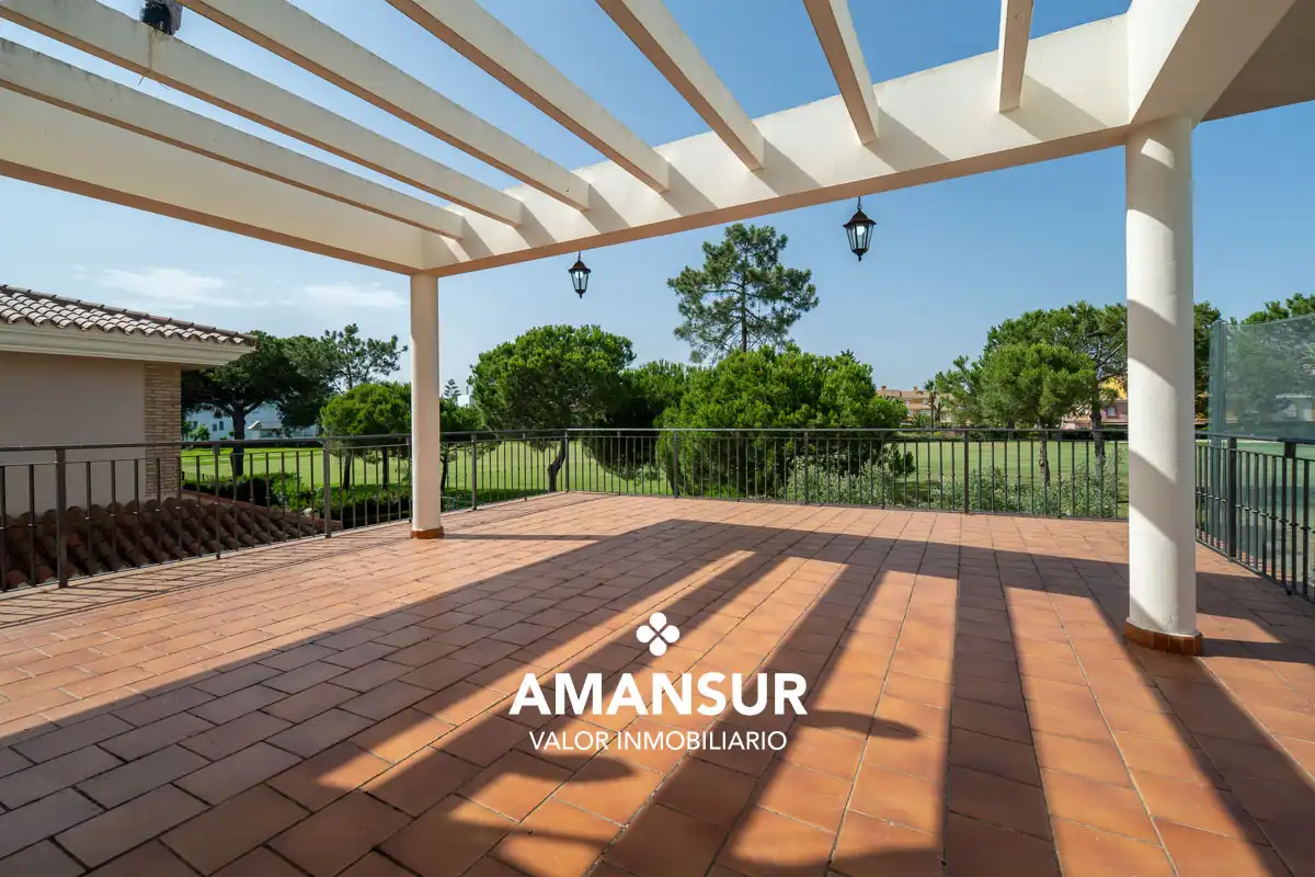 Chalet con piscina en venta en Islantilla Golf, imagen 87