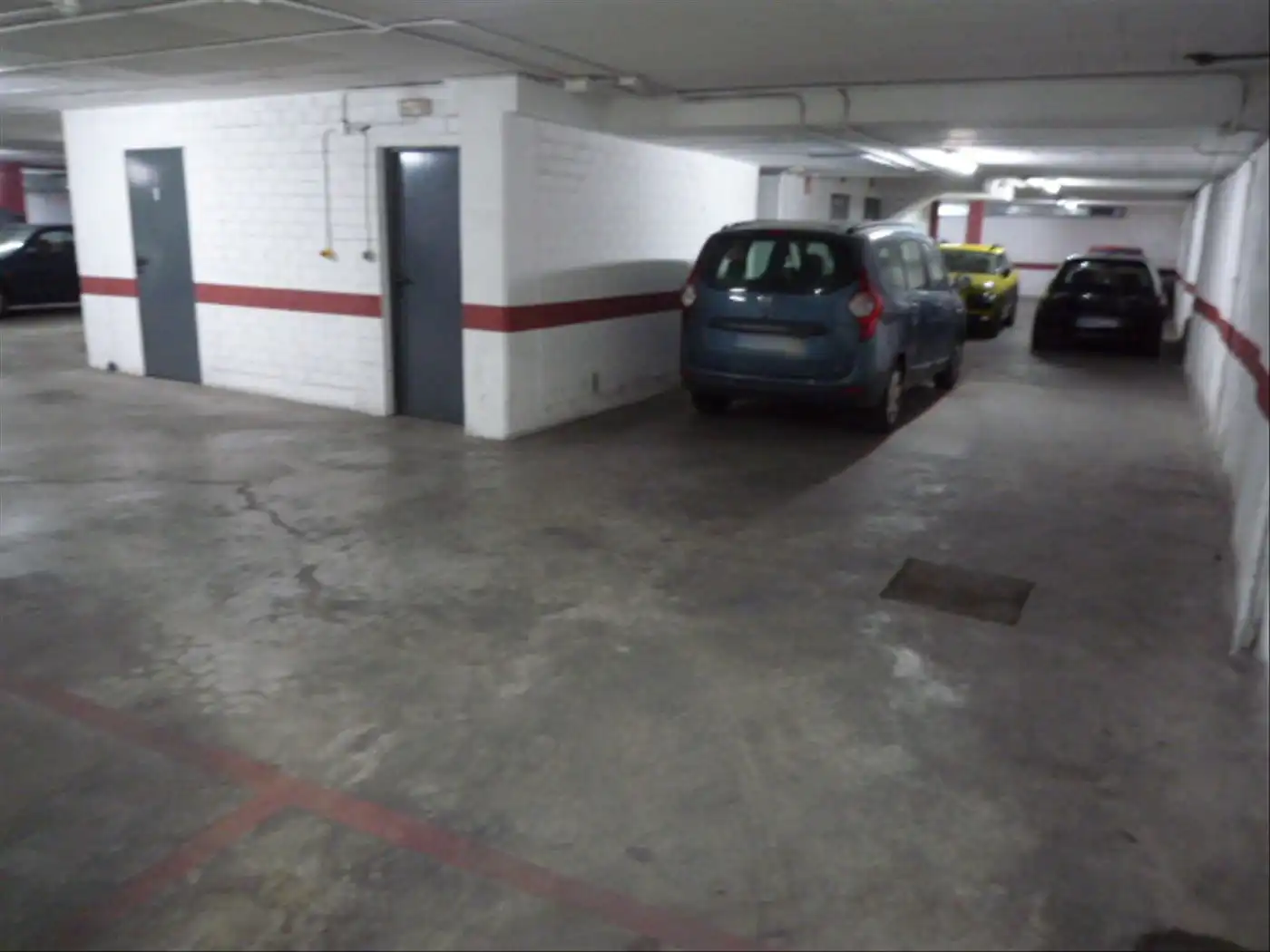 Garage for rent in Carrer de la Igualtat, 21, Santa Eulàlia, L'Hospitalet de Llobregat