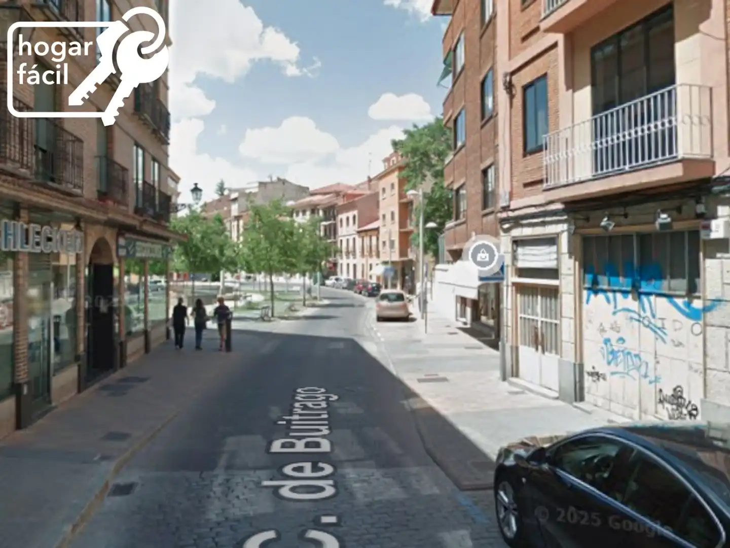 Vista exterior de Local en traspas en Segovia amb Moblat