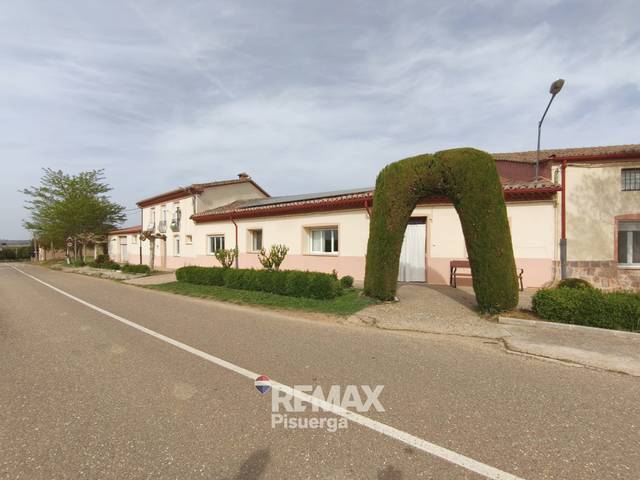 Edificio en Venta en Carretera Tiedra, 9 en Pozoantiguo