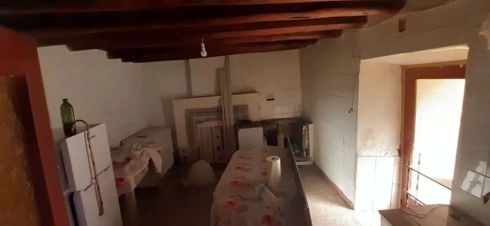 Casa adosada en venda en Roales de Campos amb Traster