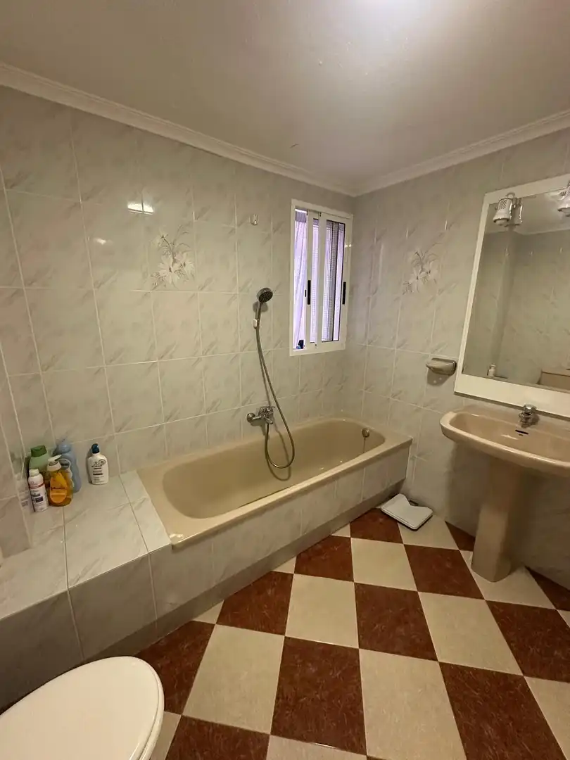 Bathroom of Flat for sale in Alicante / Alacant  with Terrace and Community pool