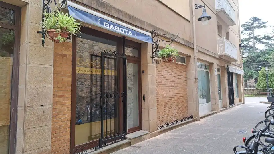 Locale commerciale in vendita a Geltoki Kalea